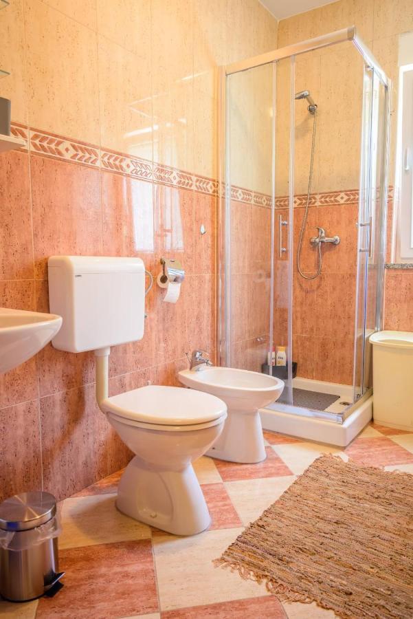 Apartment Charlie روفينج المظهر الخارجي الصورة
