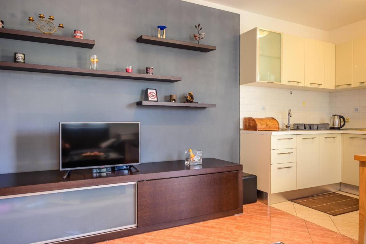 Apartment Charlie روفينج المظهر الخارجي الصورة