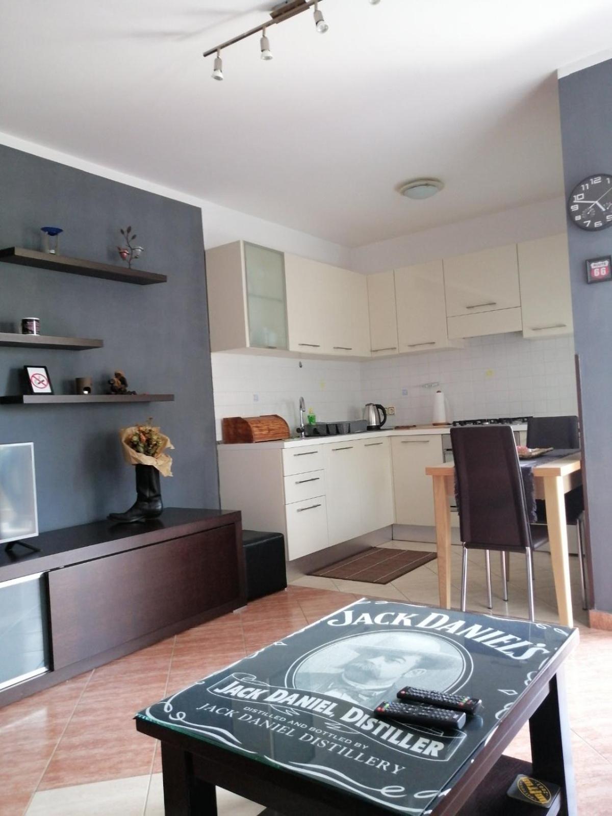 Apartment Charlie روفينج المظهر الخارجي الصورة