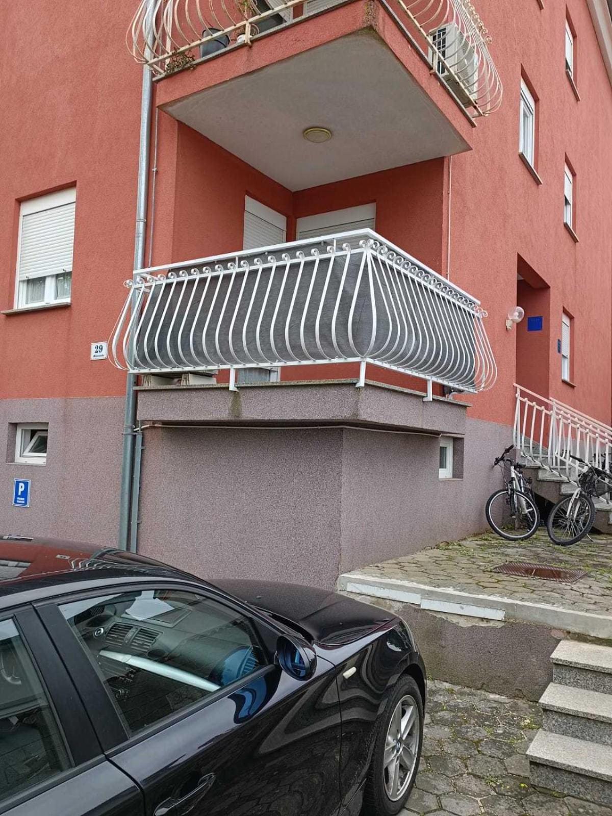 Apartment Charlie روفينج المظهر الخارجي الصورة